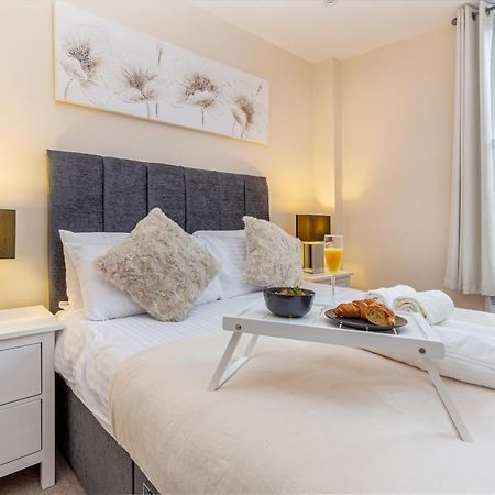 Guest Homes - Trinity Flat Worcester Zewnętrze zdjęcie