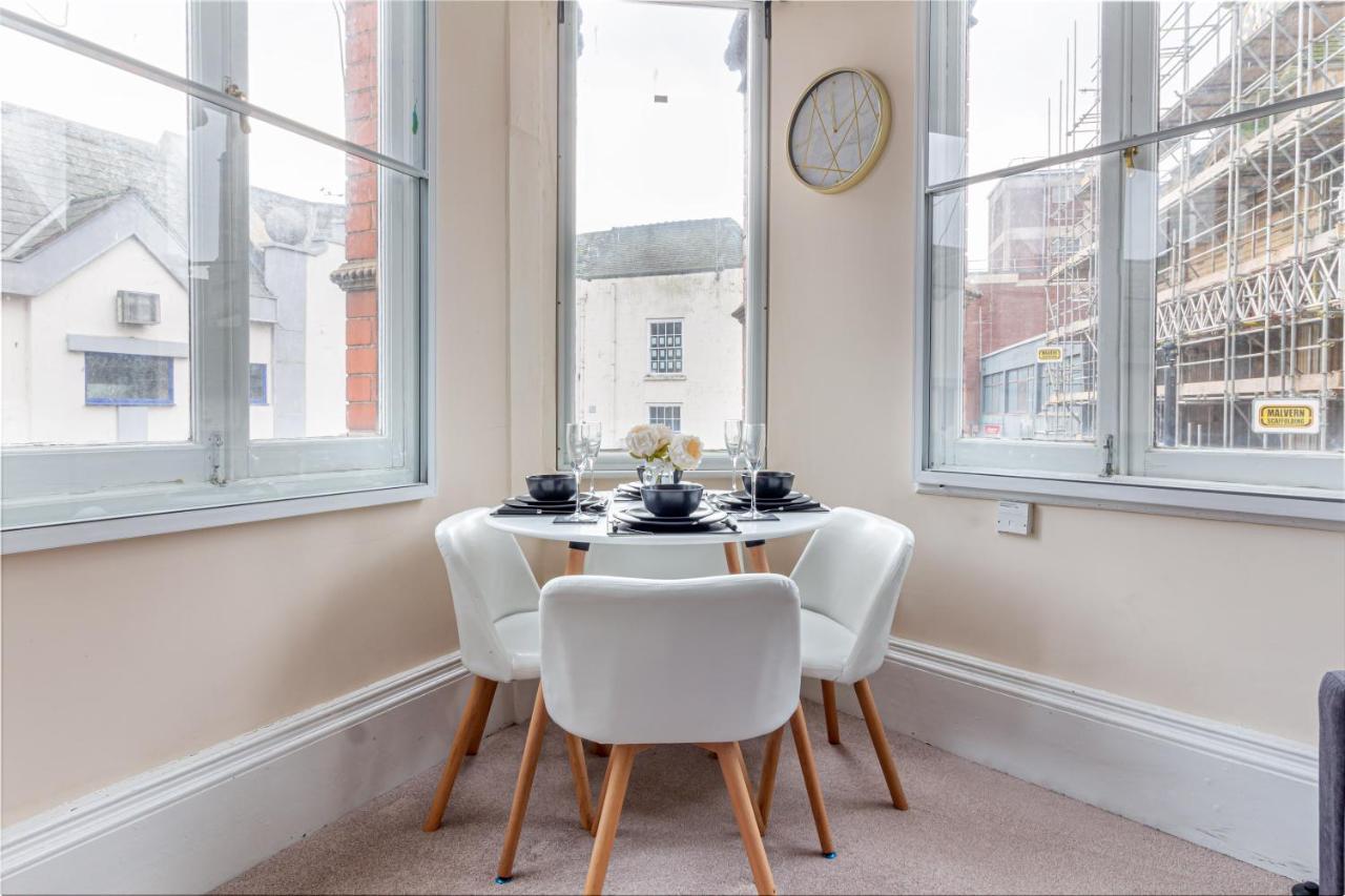 Guest Homes - Trinity Flat Worcester Zewnętrze zdjęcie