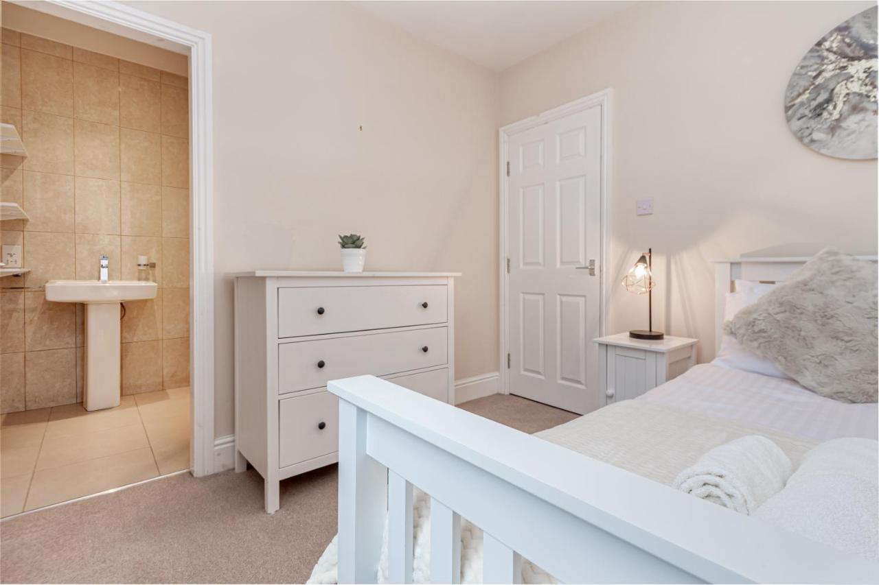 Guest Homes - Trinity Flat Worcester Zewnętrze zdjęcie